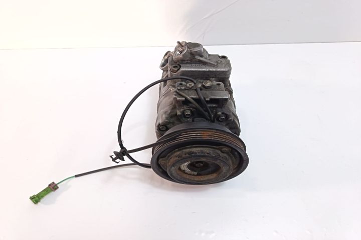 Compresor AC 8D0260808 Volkswagen VW Passat B5.5 (facelift)