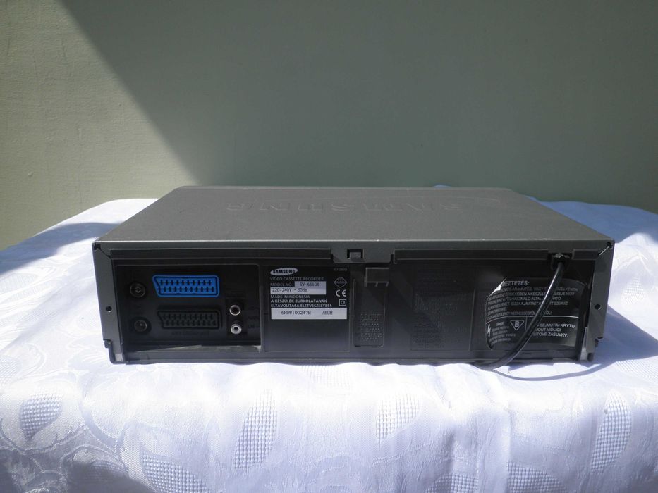 SAMSUNG 6-HEAD-HI-FI Stereo  Video  Player