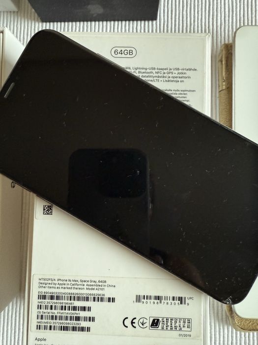 iPhone 14pro в комплект