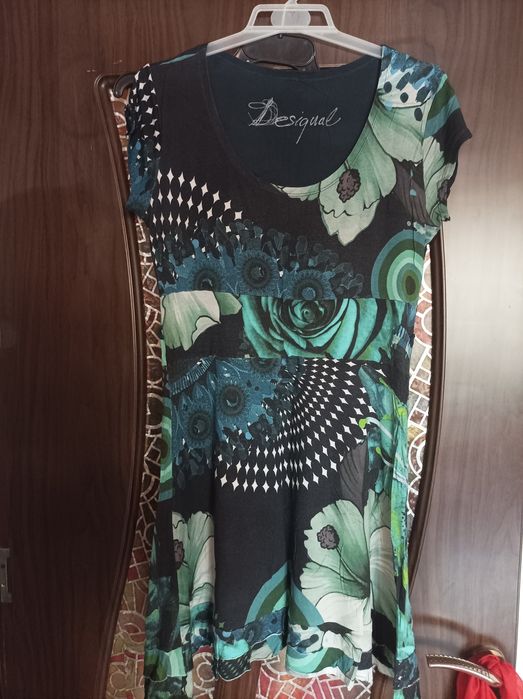 Desigual rochii L