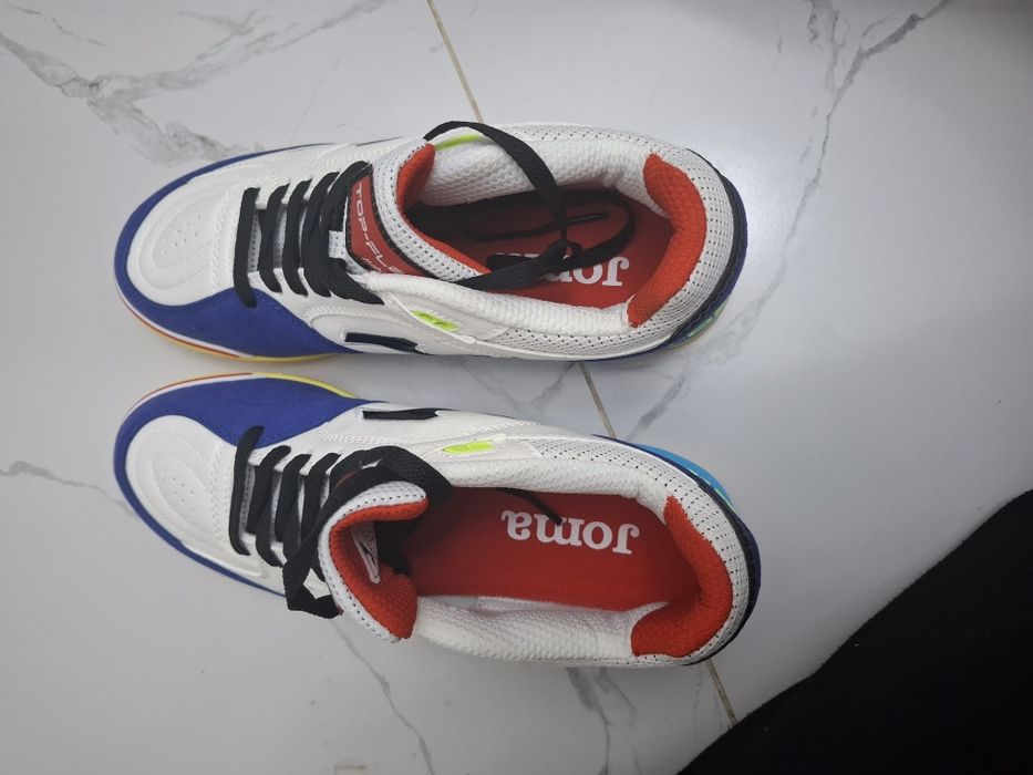 Продам сороконжку для футзала