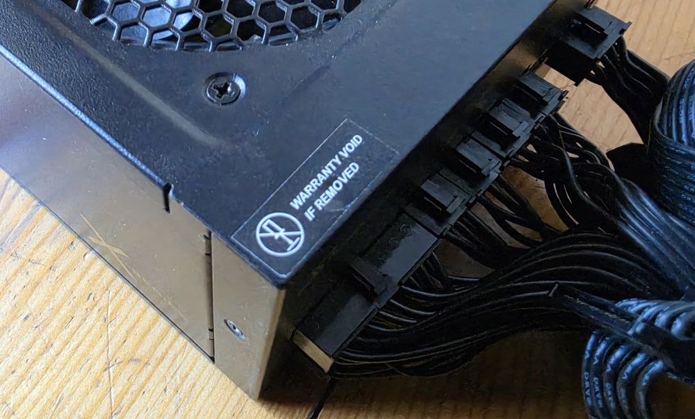 Sursa gaming Seasonic X Series 850W certificare 80 Plus Gold
