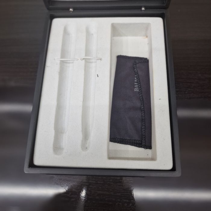 Фирменные ручки balmain