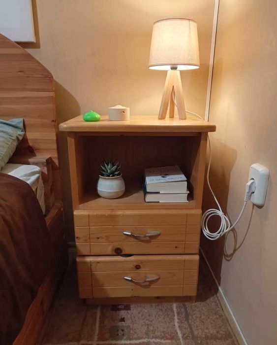 НАМАЛЕНА от 1740,69лв (890€) Спалня правена по поръчка от масив (чам) с дълбоки чекмеджета