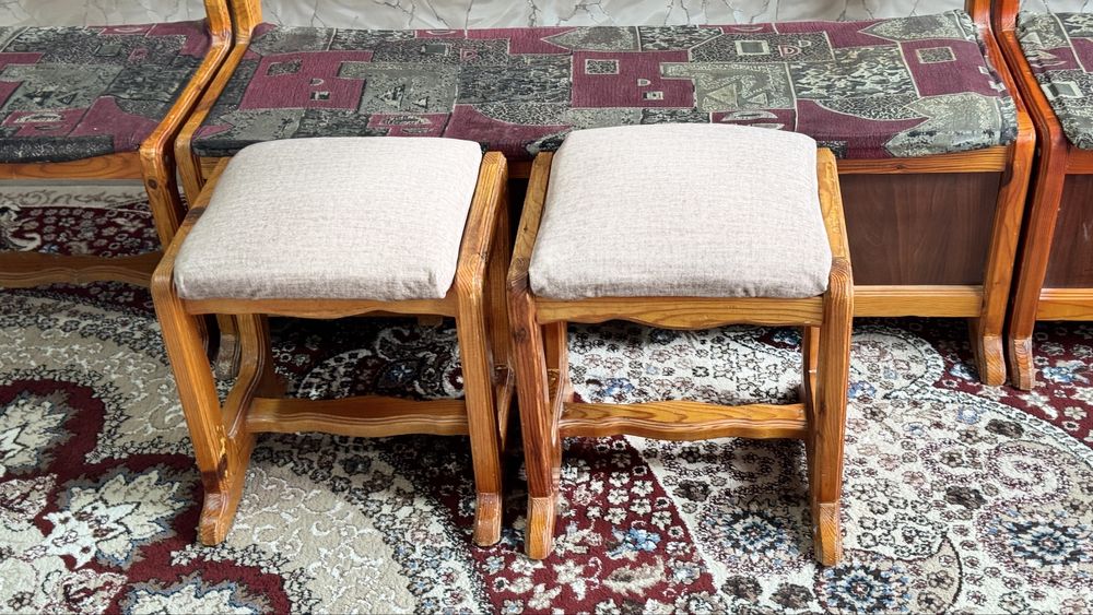 Срочно Продаётся Мягкий диван с ящиками хранения  Отличное состояние