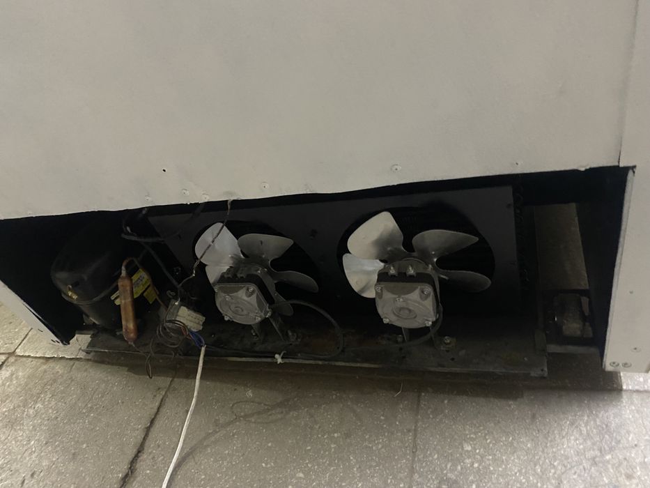 Продам холодильник