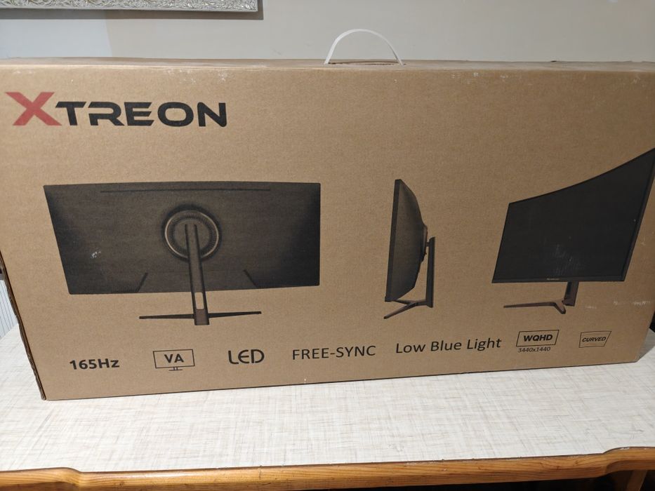 Монитор XTREON 34 дюльм почти новый