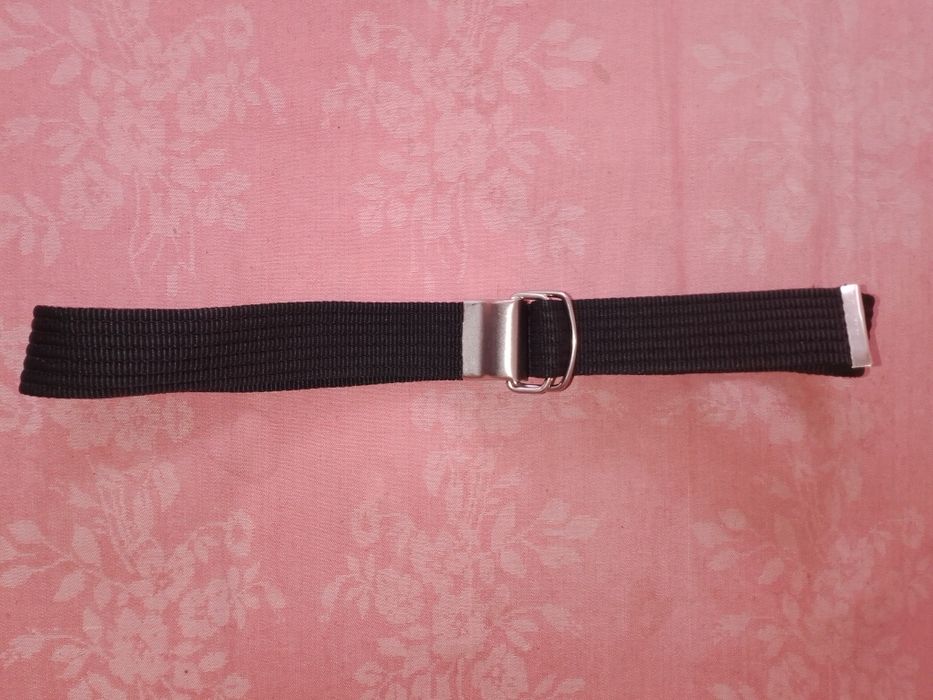 Дамски черен колан