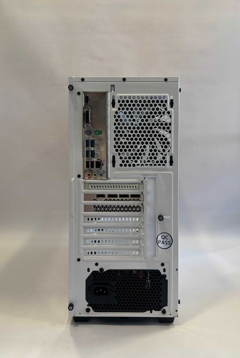 Геймърски компютър AMD Ryzen 5 3600, RTX 3060 12GB, 16GB ram