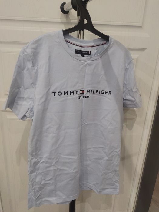 Фут-болка Tommy Hilfiger.
