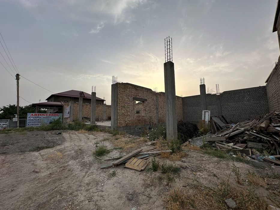 Yer, uchastka, tugallanmagan obyekt