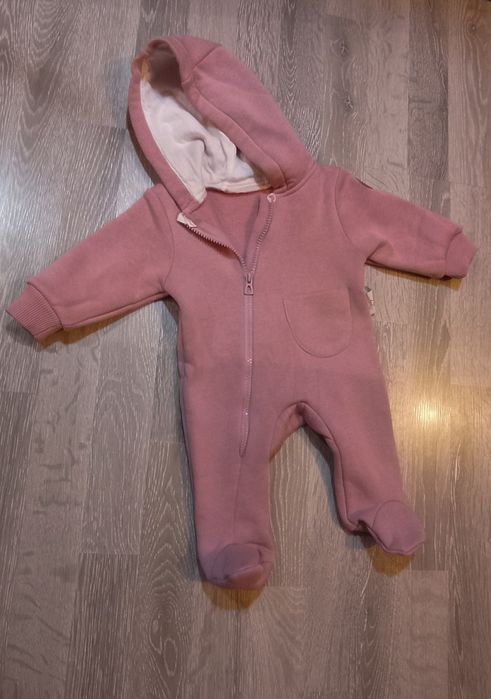 Продам комбинезоны.