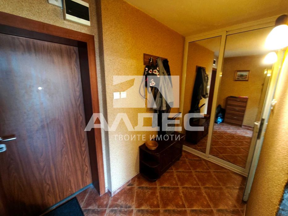 Продава се Двустаен апартамент в София, Младост 1 - 47 кв.м за 1682 €/кв.м - Снимка #9