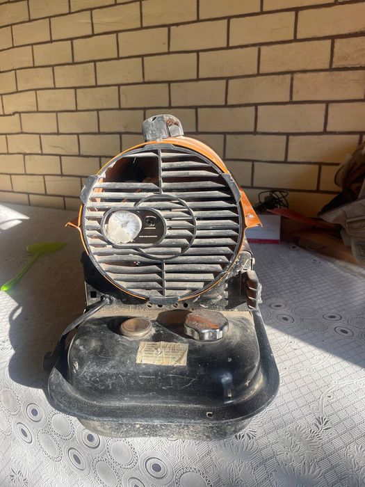 Продаётся тепловая пушка