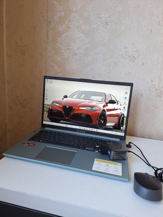 Лаптоп ASUS, 15.60