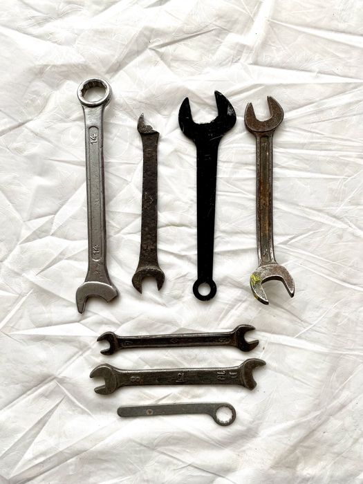 Гаечные ключи рожковые комбинированные