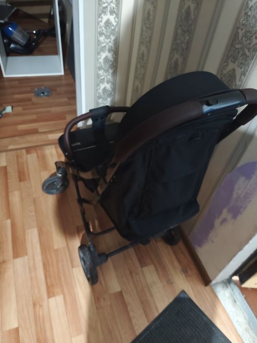 Продам летнюю коляску Corsa