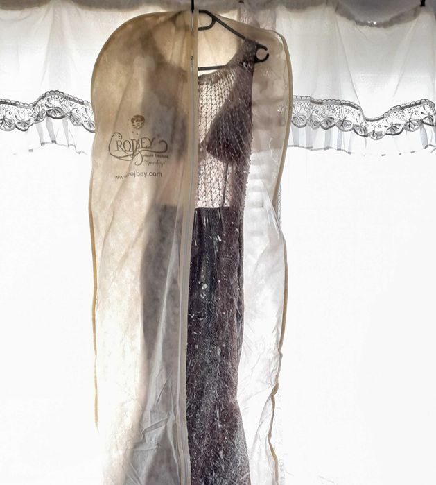 Дизайнерски бални рокли винтич елементи