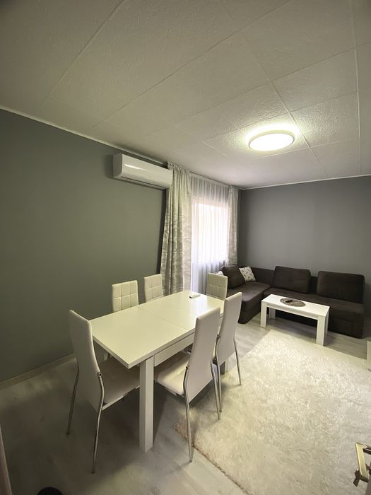 Дава се под наем Тристаен апартамент в Пловдив, Тракия - 85 кв.м за 428.91 € - Снимка #1