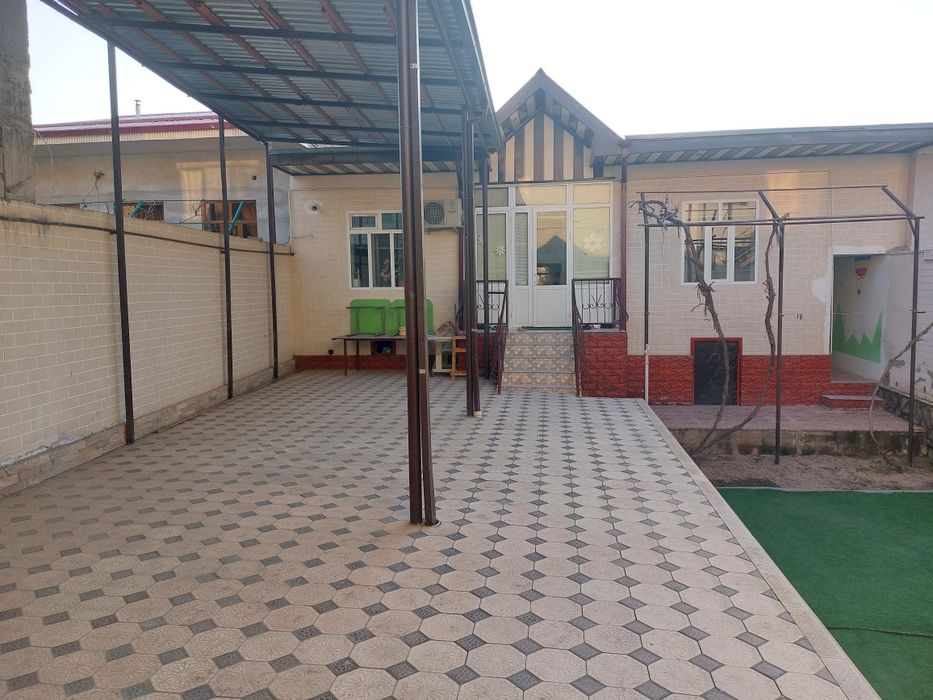 Навоий шахар Галаба шох кучаси йулни усти Ховли ижарага берилади 9 та