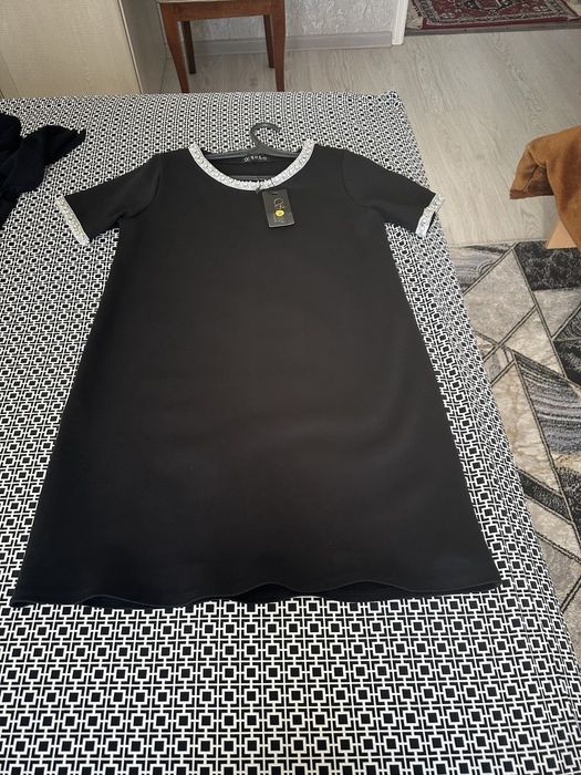 Продаются кофточка, cумочка и платье