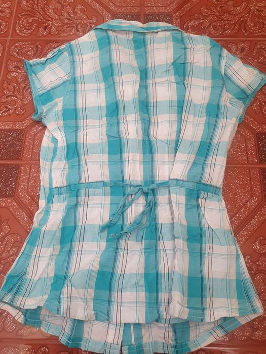 Дамски ризи и тениски hm, forever21, etc.