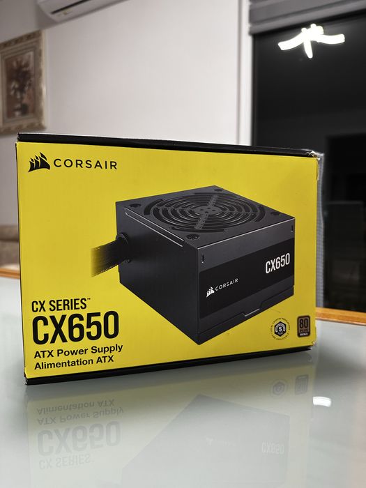 Sursa Corsair Noua 650w 80 plus bronze