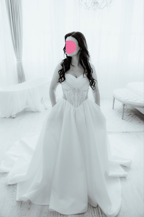 Rochie de mireasa 2026