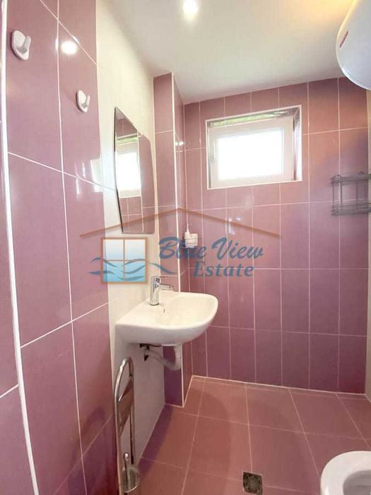 Двуетажна къща в Балчик