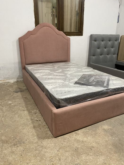 Кровать односпальная 200*120