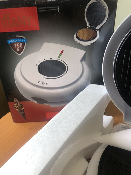 Продам вафельницу