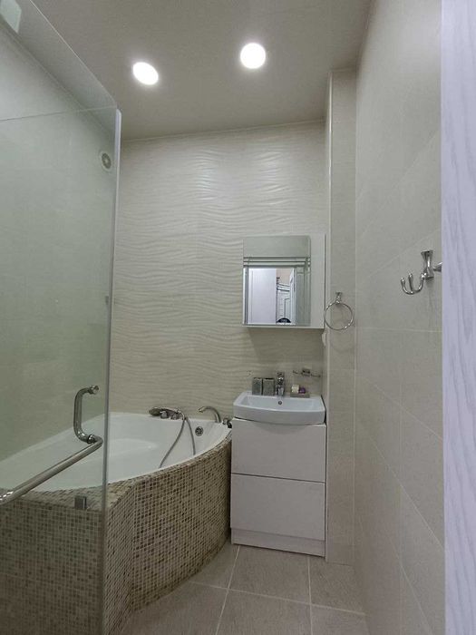 Аренда  3/1/5, новостройка за Паркентским рынком. Есть гаражное место.