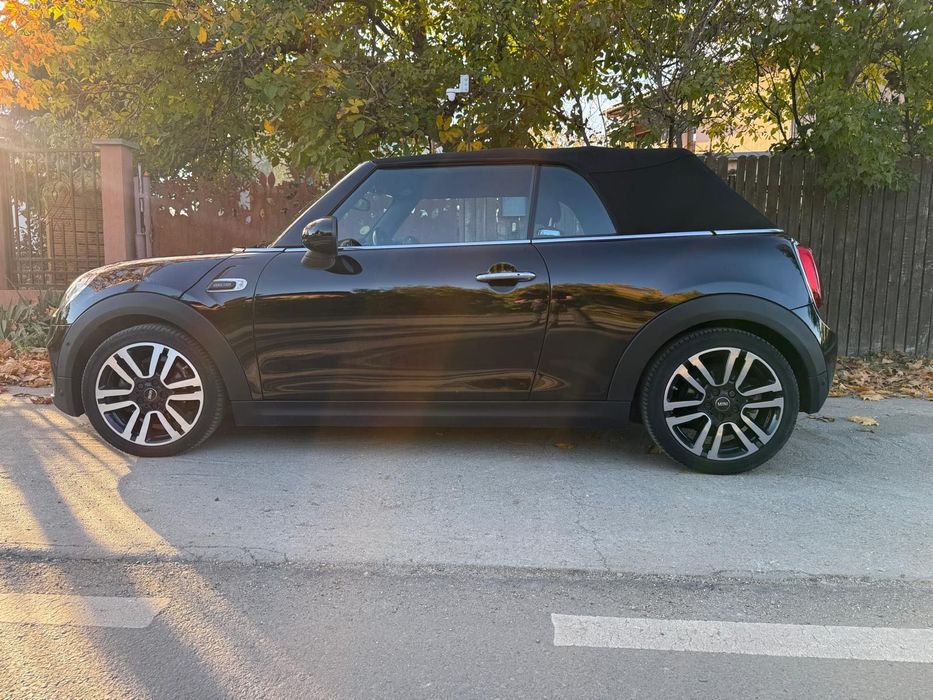 Vând Mini Cooper Cabrio 1.5 Diesel, an 2018 – stare excelentă