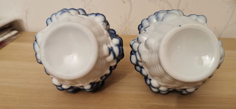 Виноград. За 2 шт 25500.