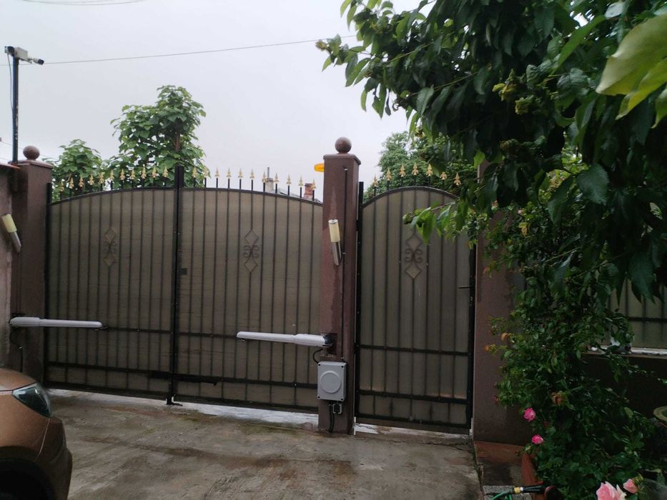 Casa P+1+M zona Progresul