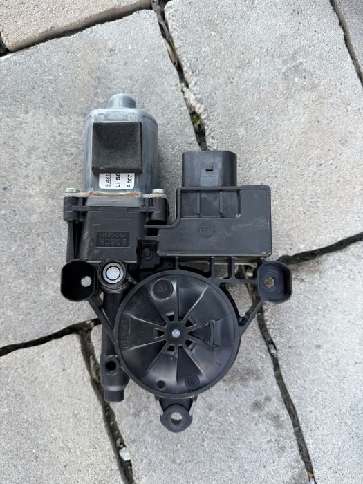 Оборудване от врати G32 630GT 2020г