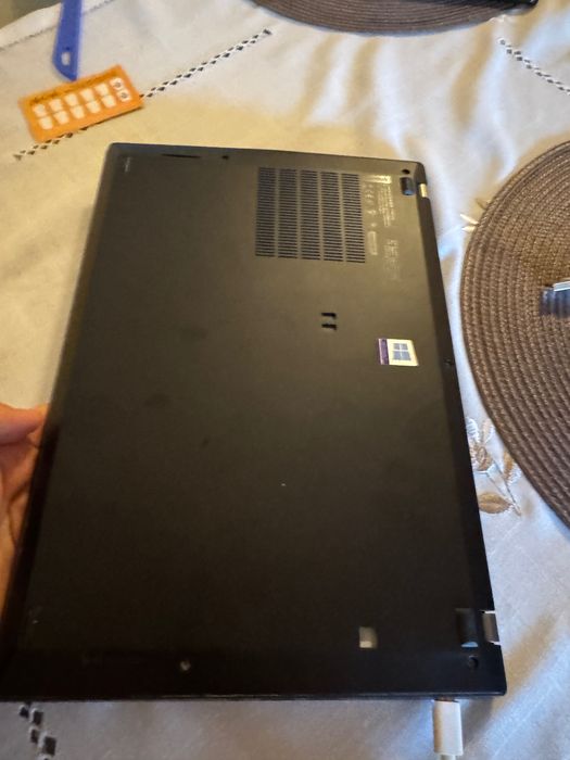 Lenovo t490s ,cu touchscreen