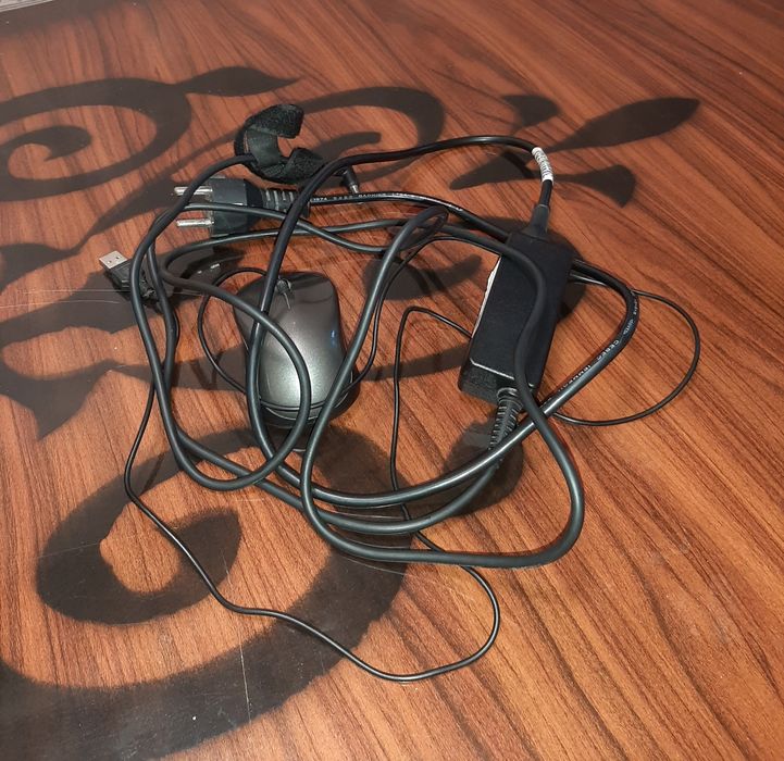 Noutbuk HP yaxshi ishlaydi