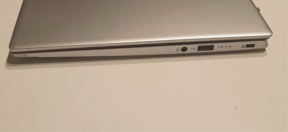 Срочно продам ноутбук