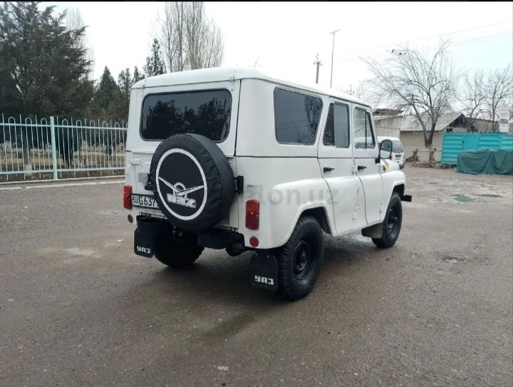 Uaz 3151 sotiladi