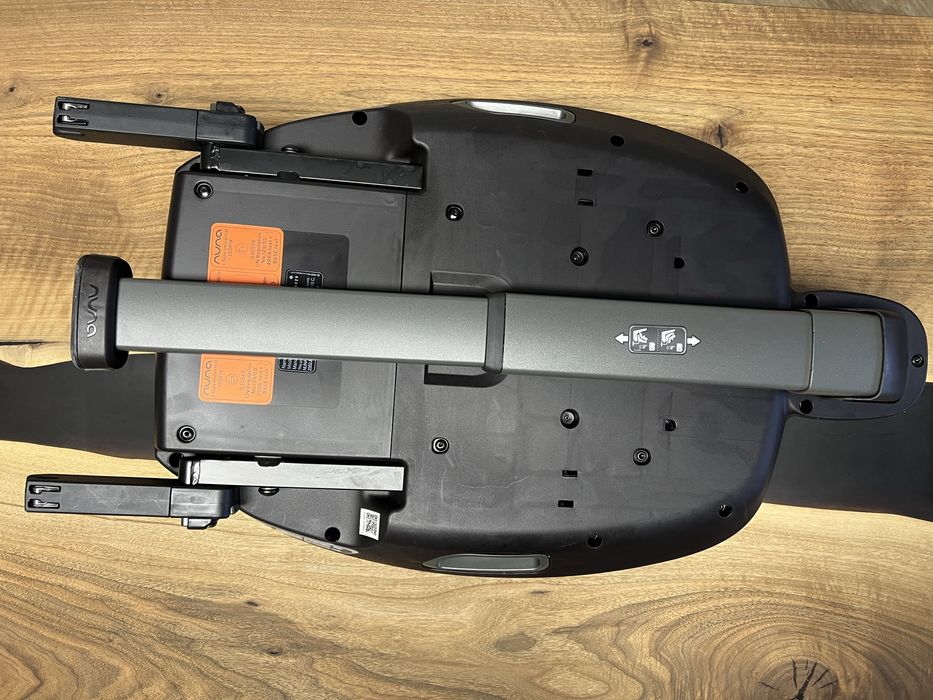 База для автокресла Nuna Base Next