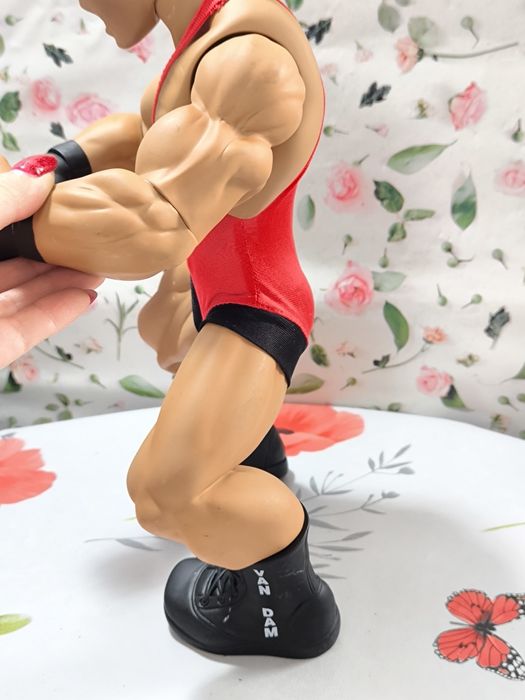 Figurina  JAKKS Pacific WWE- Red Van Dam, foarte  mare