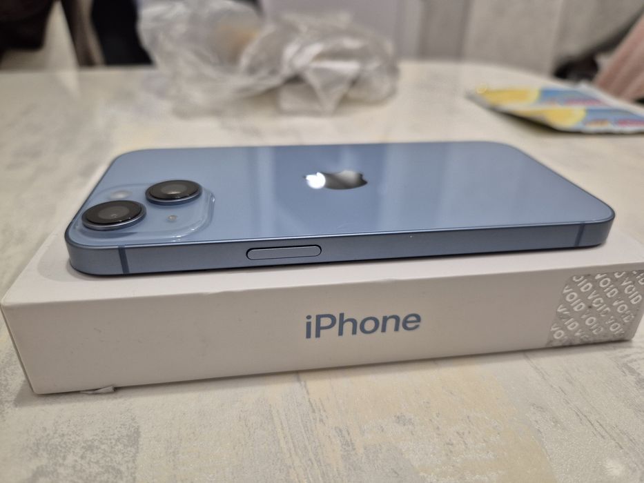 Продам Iphone 14 128 Gb