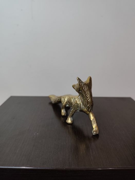 Статуетка на лисица. Бронз.