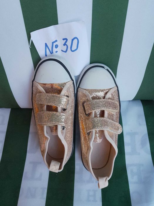 Детски обувки без забележки