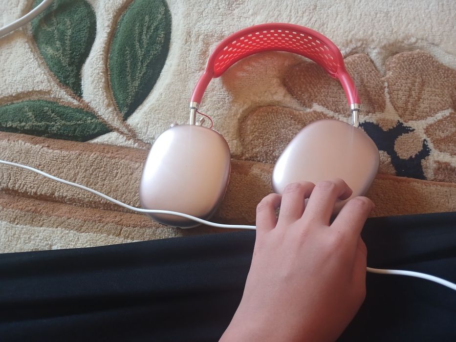 Air pods max original