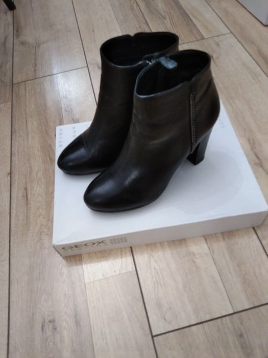 Зимние ботинки женские Geox