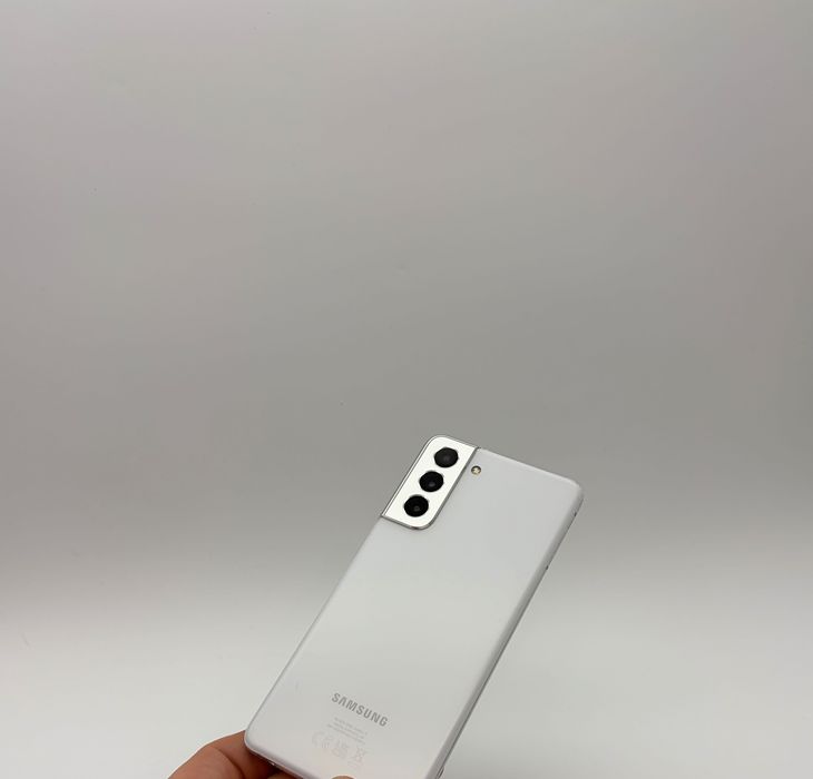 Samsung Galaxy S21 256 Gb White | Перфектен |