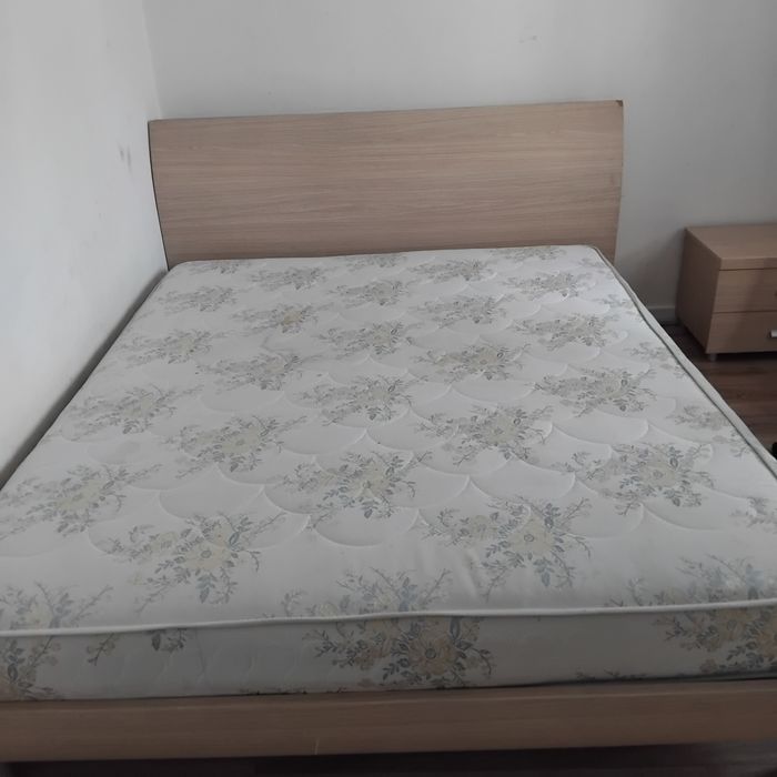 Спальня кровать и тумбочки