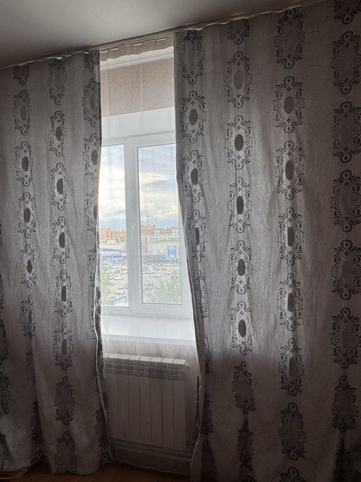 Продам шторы б/у